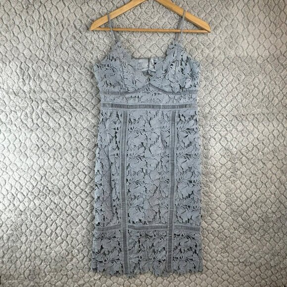 Bardot Botanical Lace Overlay knee‎ dress Size 8 100% Polyester Dusty Blue - Picture 2 of 13